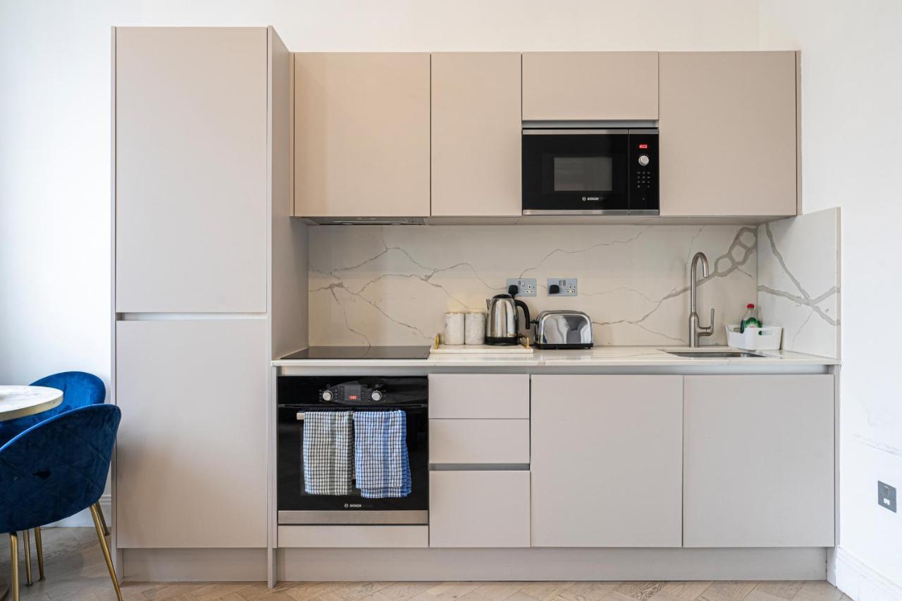 Modern Apartments Near Harrods And The Science Museum 런던 외부 사진