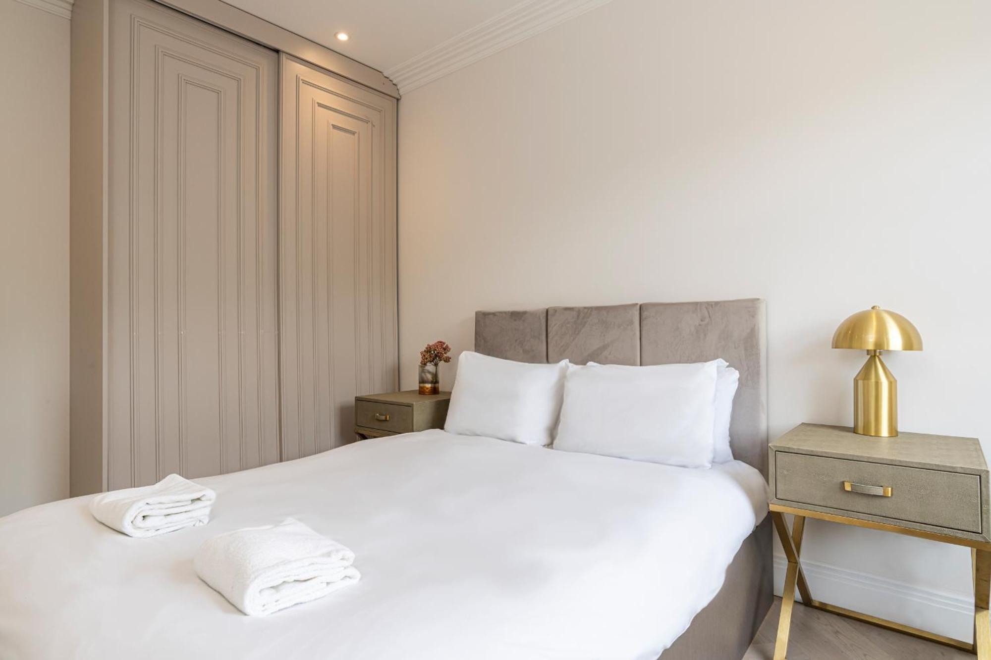 Modern Apartments Near Harrods And The Science Museum 런던 객실 사진